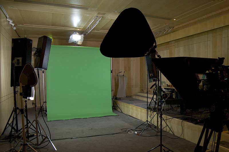 Exemple d'installation pour un tournage sur fond vert hors de nos studio